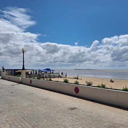 Appartement Avec Piscine, Tennis & Balcon, Centre-Ville Chatelaillon-Plage, 6 Pers, 2 Ch - Fr-1-706-17 Luaran gambar