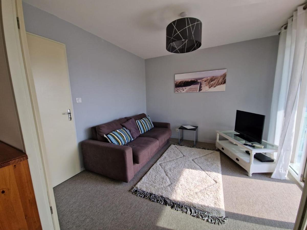 Appartement Avec Piscine, Tennis & Balcon, Centre-Ville Chatelaillon-Plage, 6 Pers, 2 Ch - Fr-1-706-17 Luaran gambar