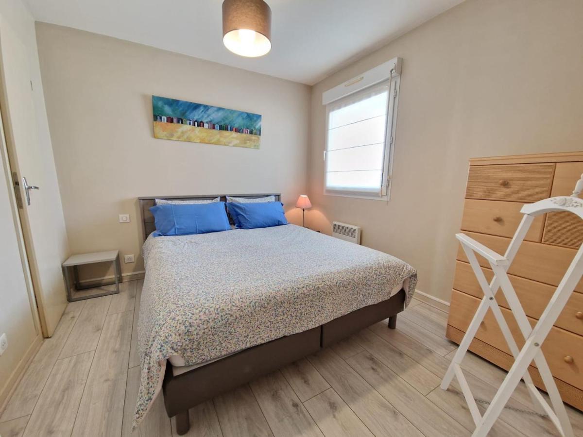 Appartement Avec Piscine, Tennis & Balcon, Centre-Ville Chatelaillon-Plage, 6 Pers, 2 Ch - Fr-1-706-17 Luaran gambar