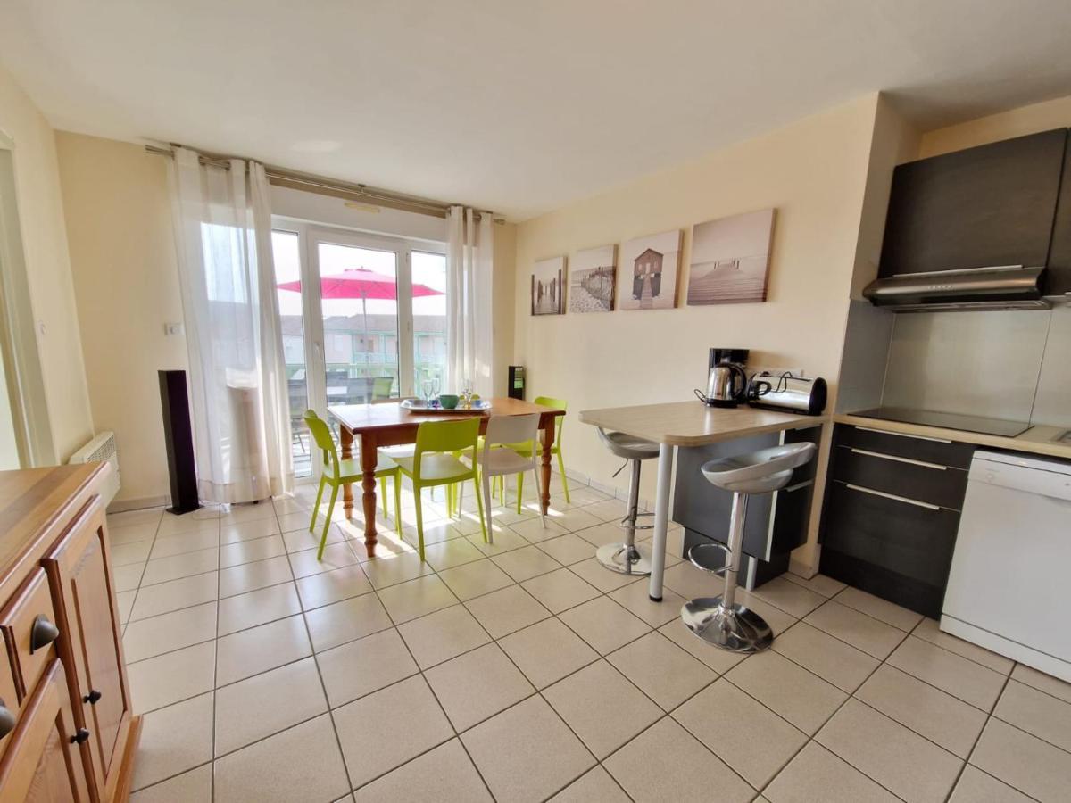 Appartement Avec Piscine, Tennis & Balcon, Centre-Ville Chatelaillon-Plage, 6 Pers, 2 Ch - Fr-1-706-17 Luaran gambar